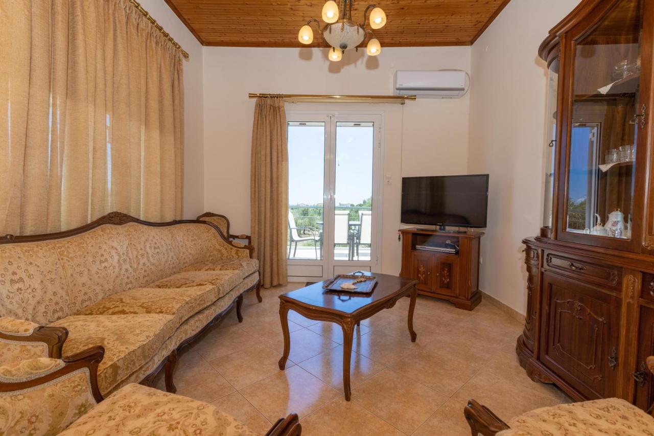 Villa Elaianthos 1 Gythio Esterno foto